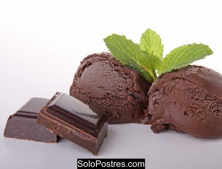 Helado de chocolate light para diabéticos y celíacos