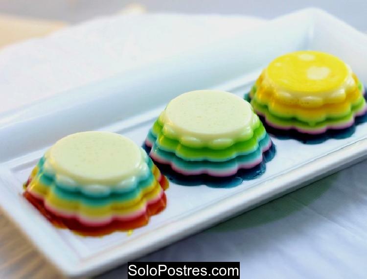Cupcakes de gelatina de colores