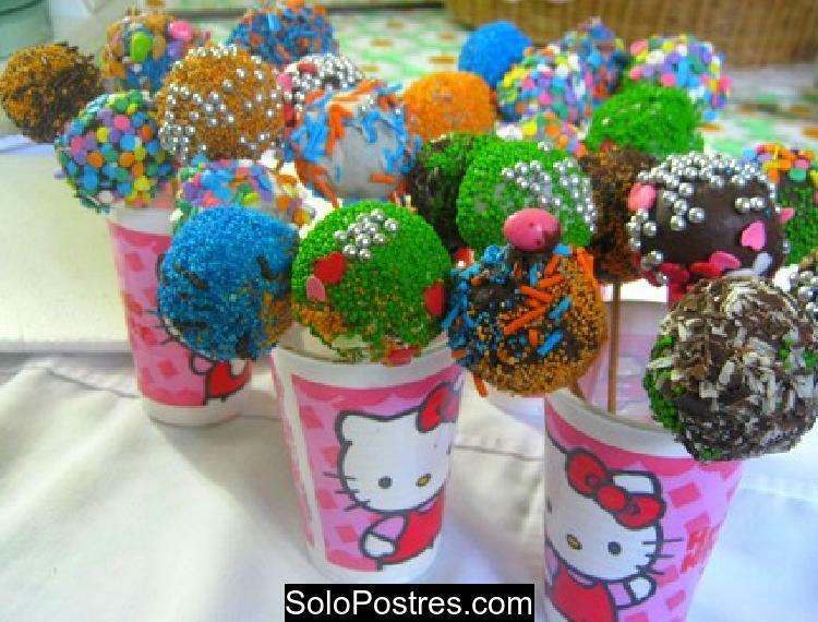 Cake pops o pop cakes una golosina novedosa para niños