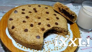 Mega galleta vegana rellena de brownie