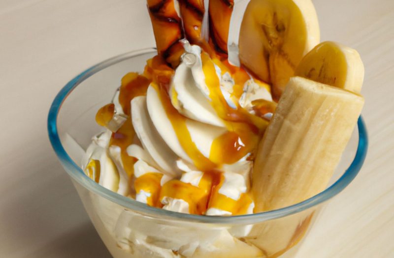 Copa fría de banana y dulce de leche