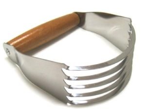 Foto de un estribo, utensilio empleado en repostería