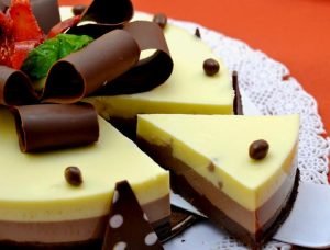 tarta tres chocolates
