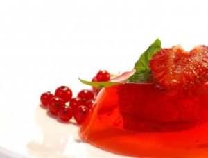 Postre cremoso de fruta light