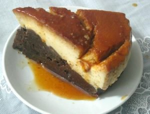 Postre sorpresa de flan y torta