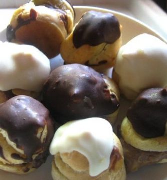 Profiteroles