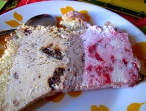 Postre helado rico y fácil