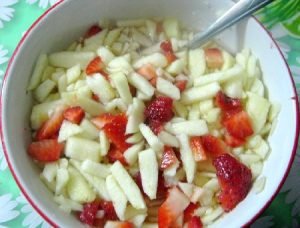 Ensalada de frutas con gelatina light, diabéticos, celíacos