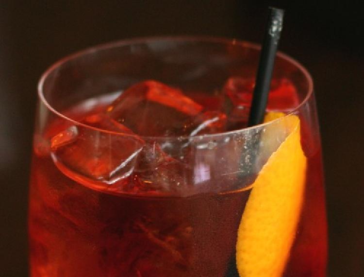 como se hace el coctel negroni