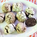 Galletitas similares a polvorones, hechas con chía