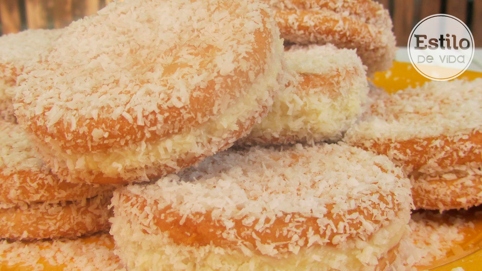 Galletas fáciles de coco y chocolate blanco