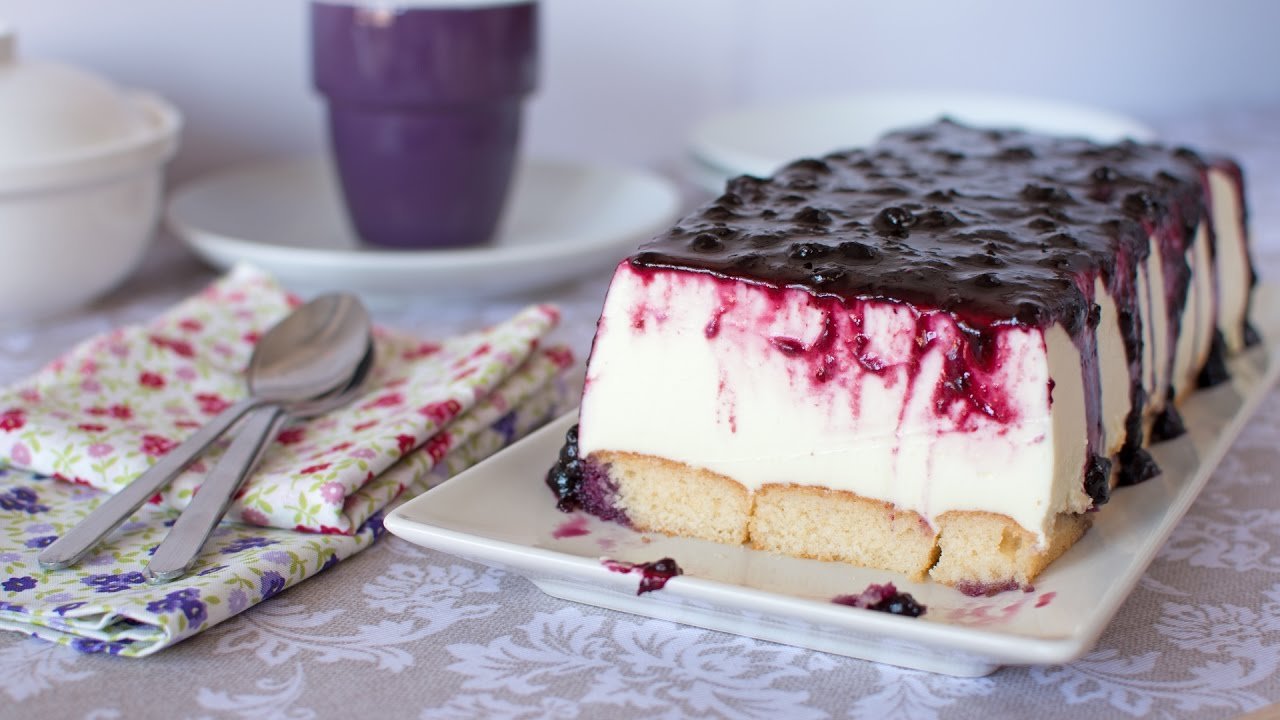 Tarta de Queso y Limón con Mermelada de Arándanos