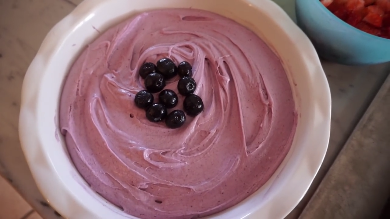 Queso crema de arándanos para rellenar pasteles