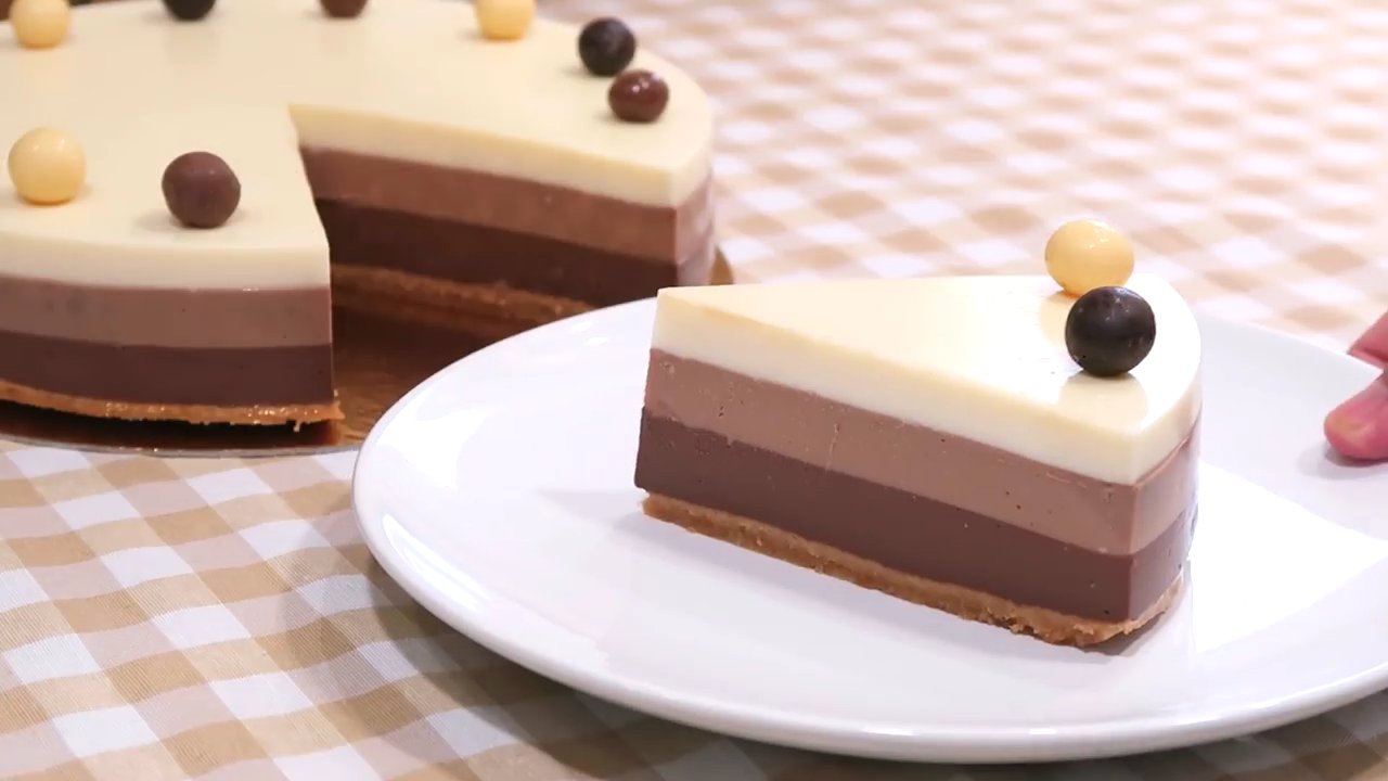 Tarta rápida de 3 chocolates