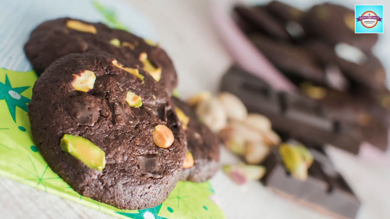 Cookies de chocolate y pistachos