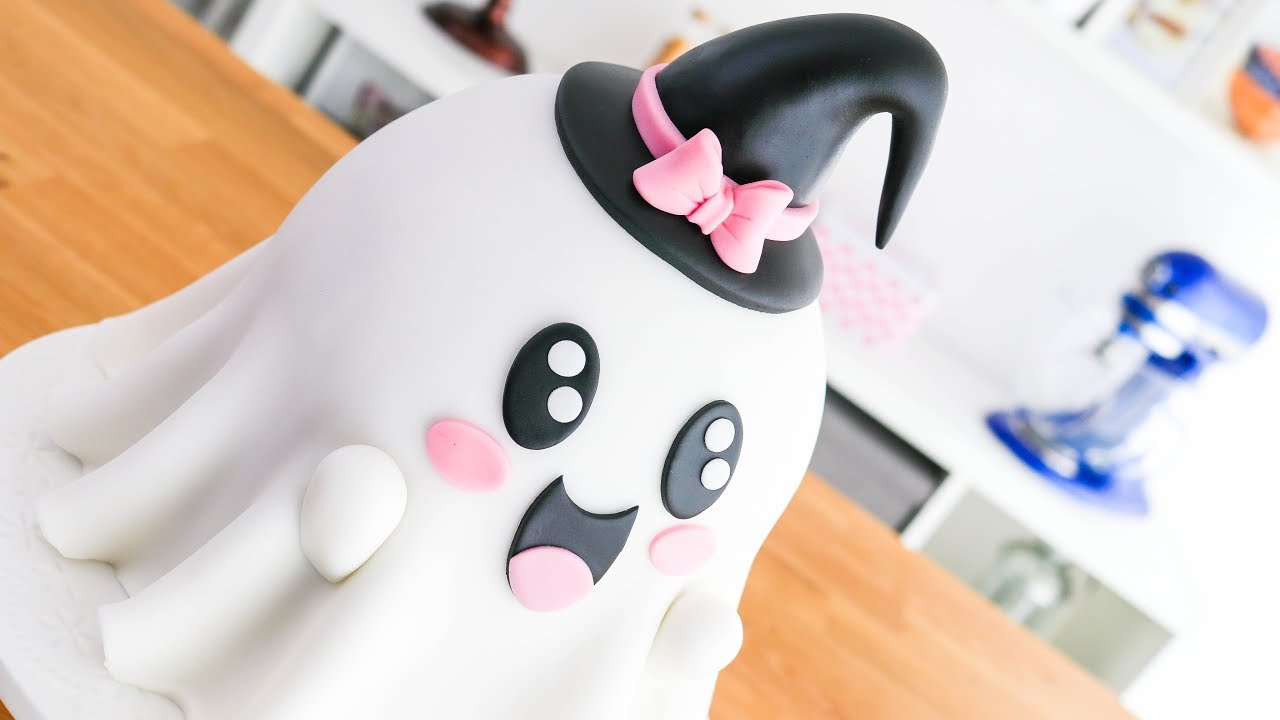 Pastel Piñata de Fantasmita Kawaii para Halloween