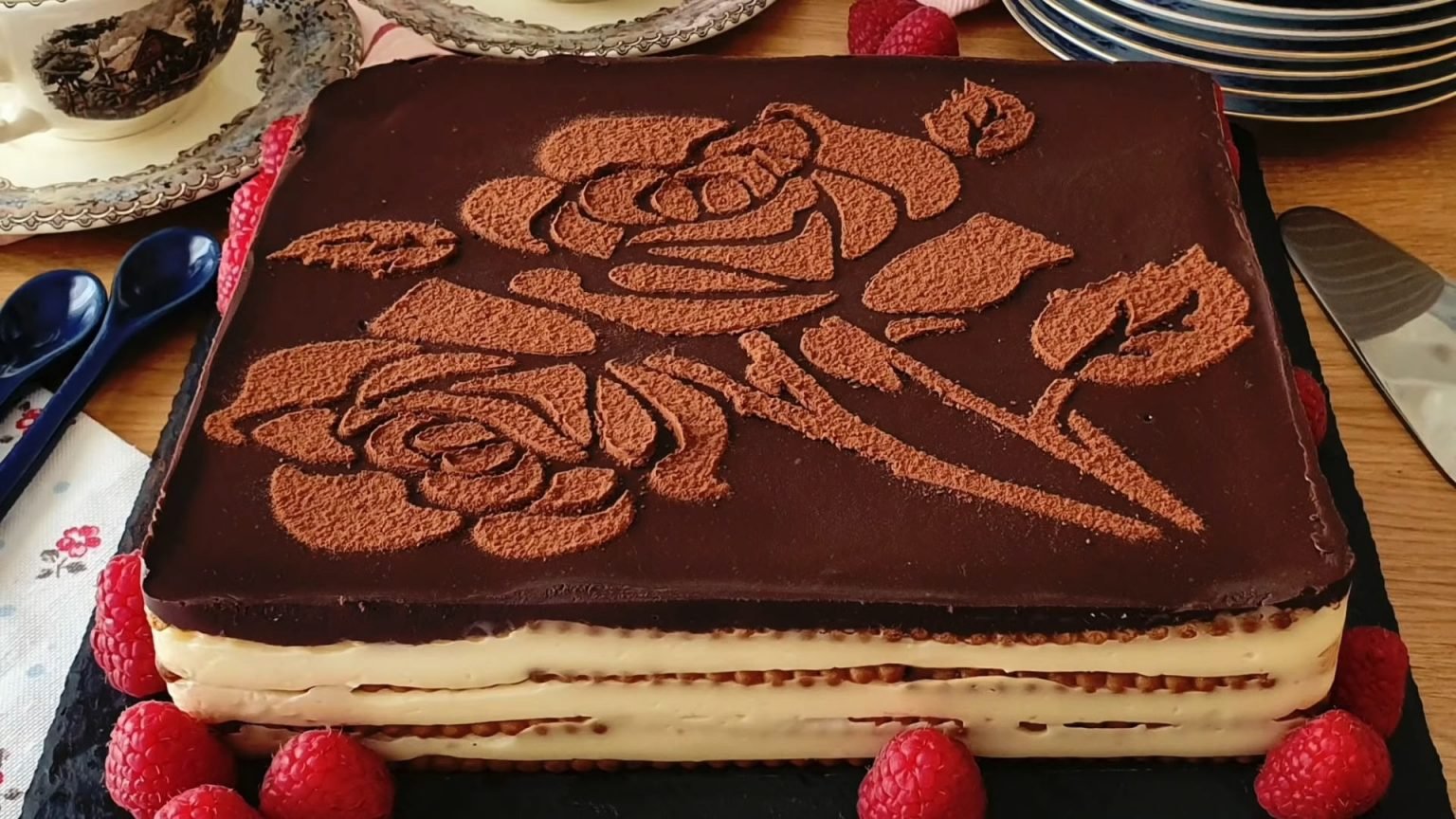 Tarta de la abuela con crema pastelera