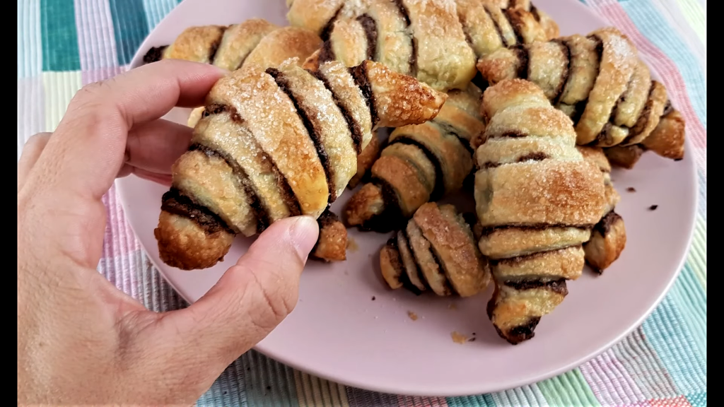 Una merienda deliciosa y rápida con hojaldre