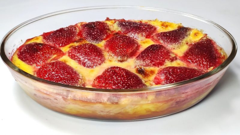 Postre fácil con frutillas